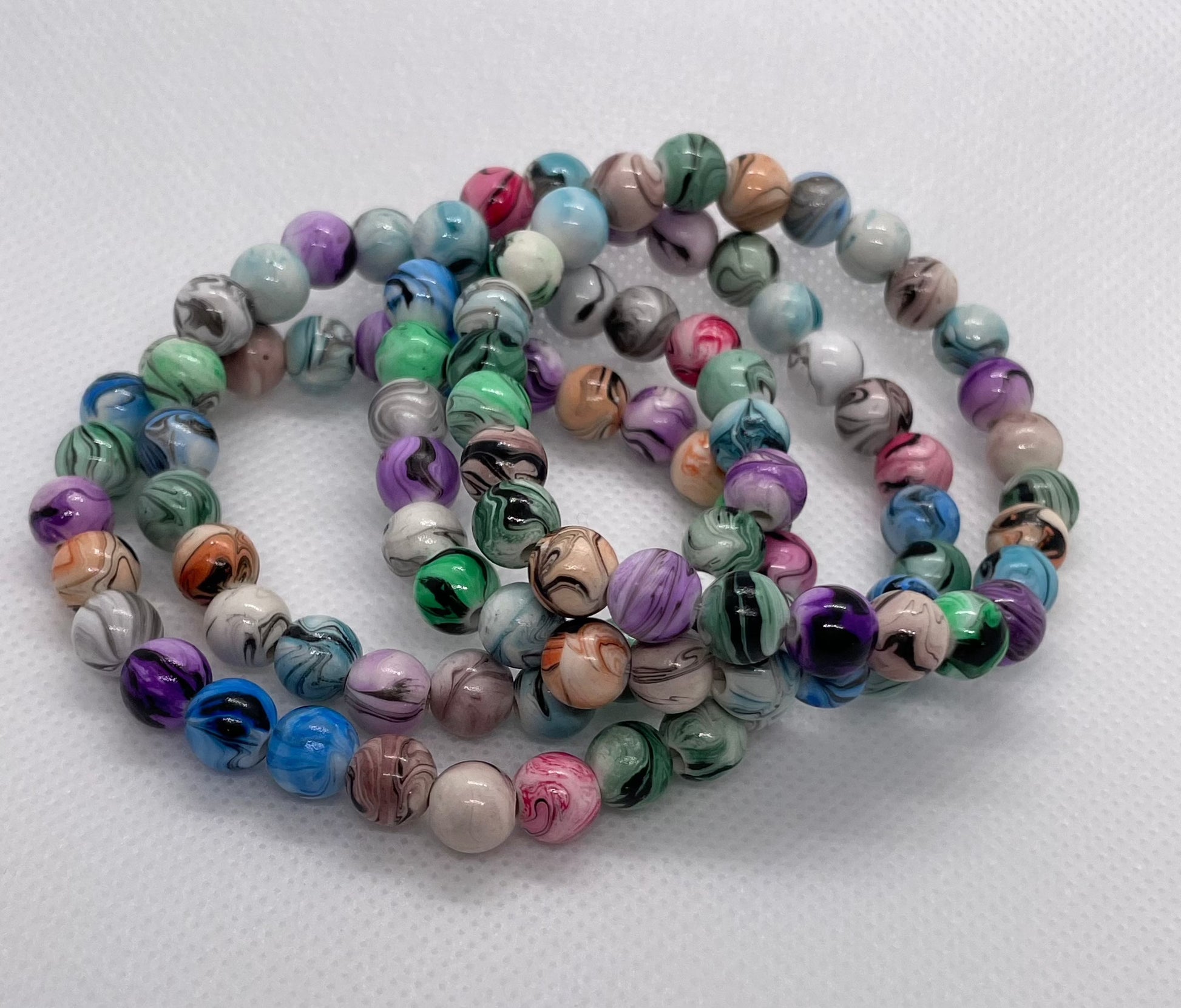 Trendy Acrylic Round Bracelet