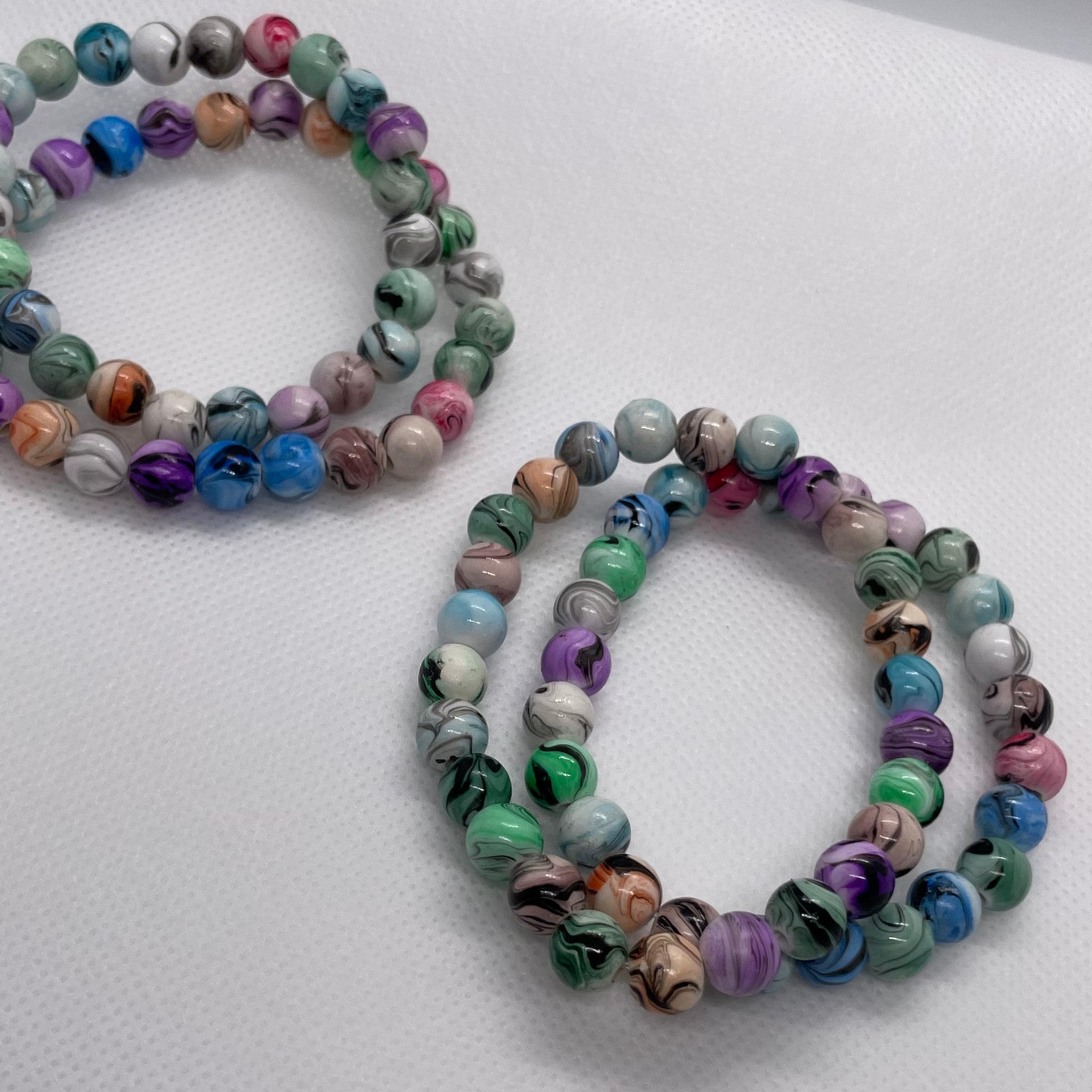 Acrylic round bracelet