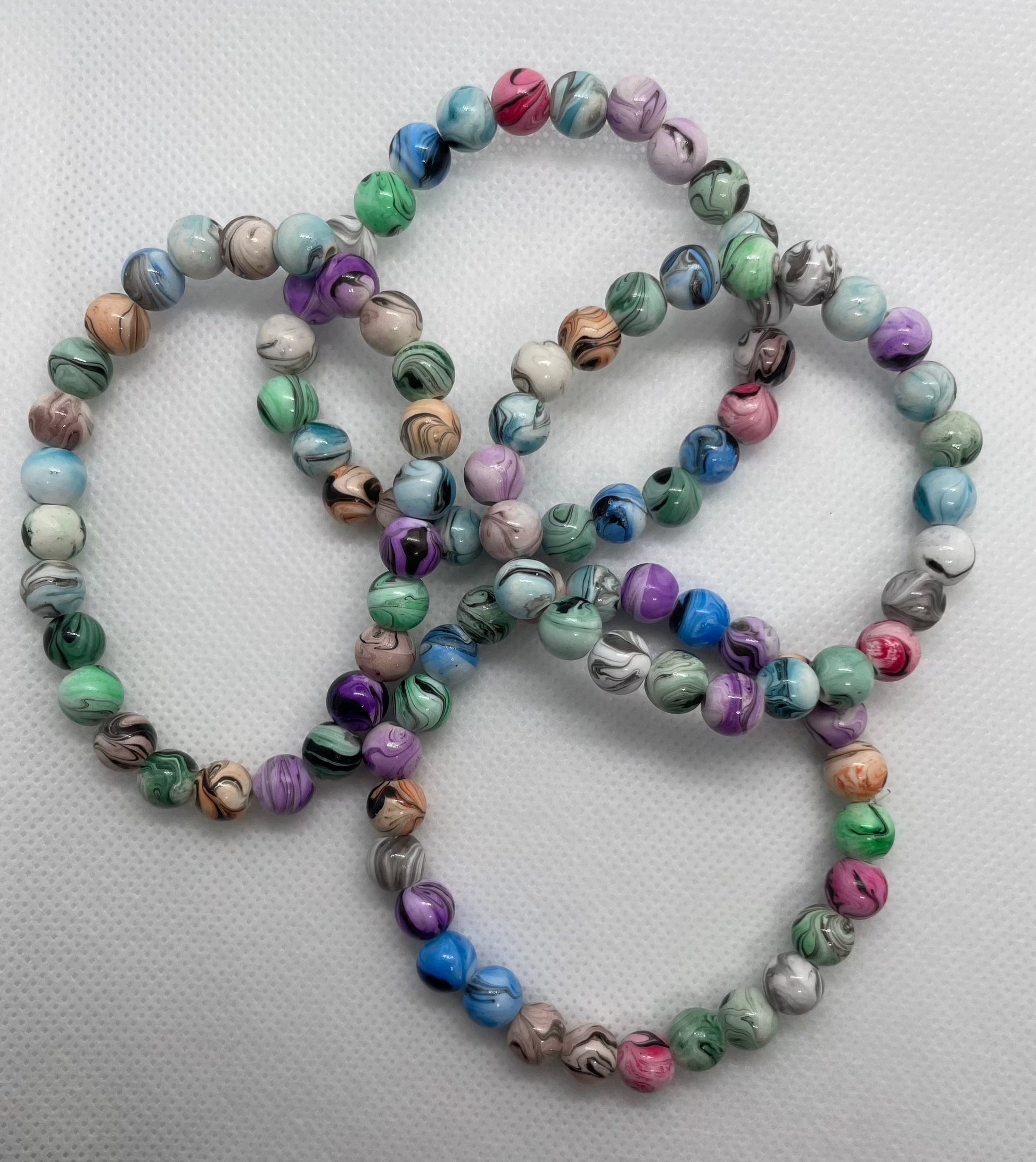 Trendy Acrylic Round Bracelet